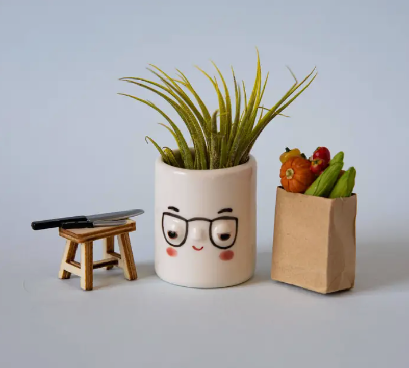 Four-Eyes Mini Planter - Porcelain