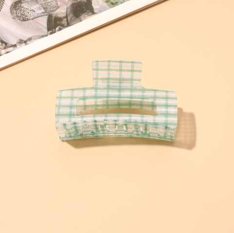 Medium Checkered Claw