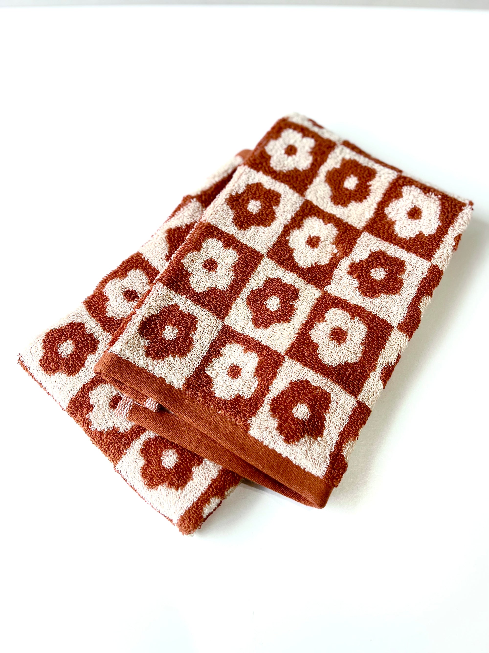 Daisy Hand Towels - SIngle