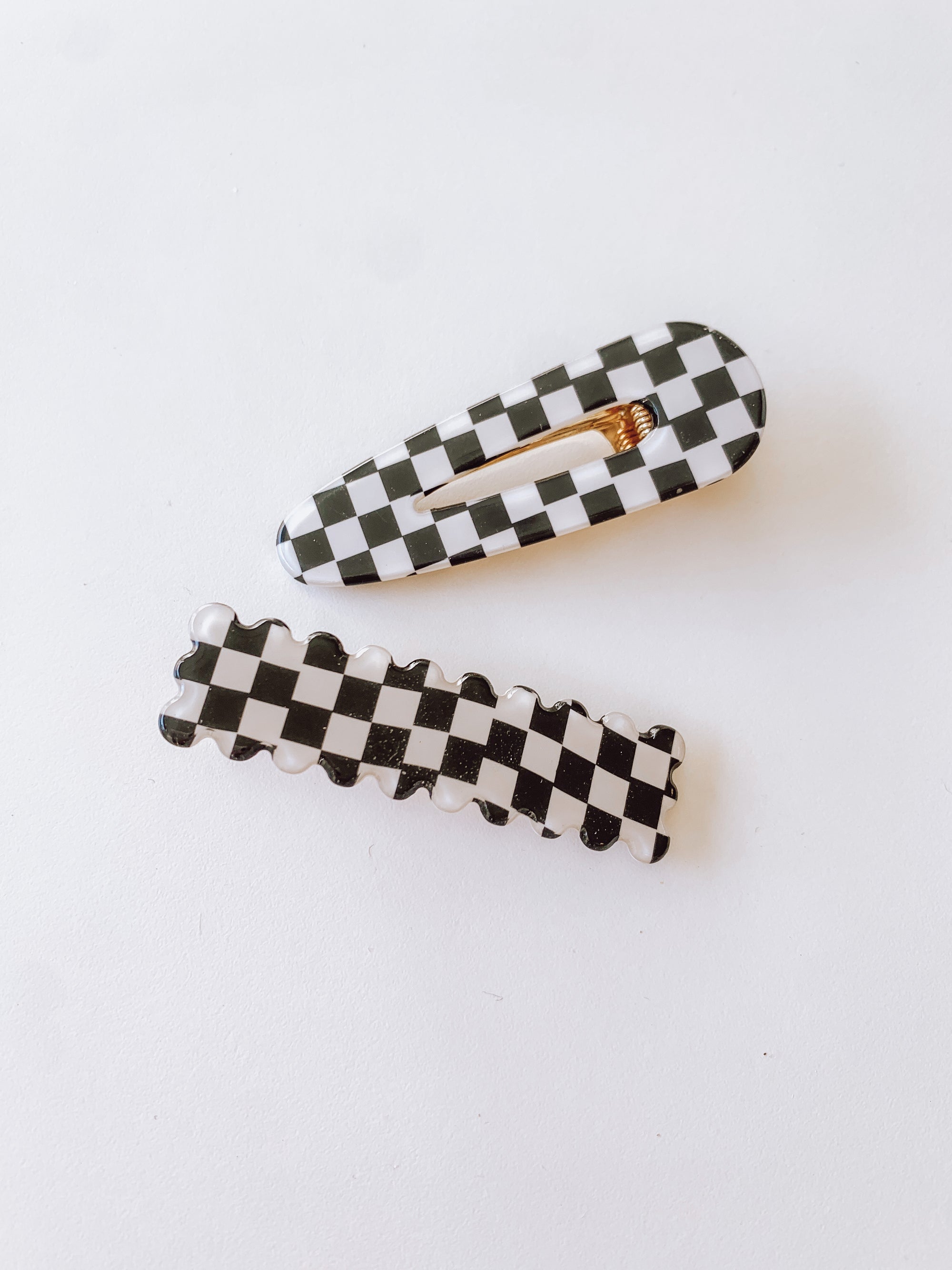 Checkered Acrylic Clips (Set of 2)